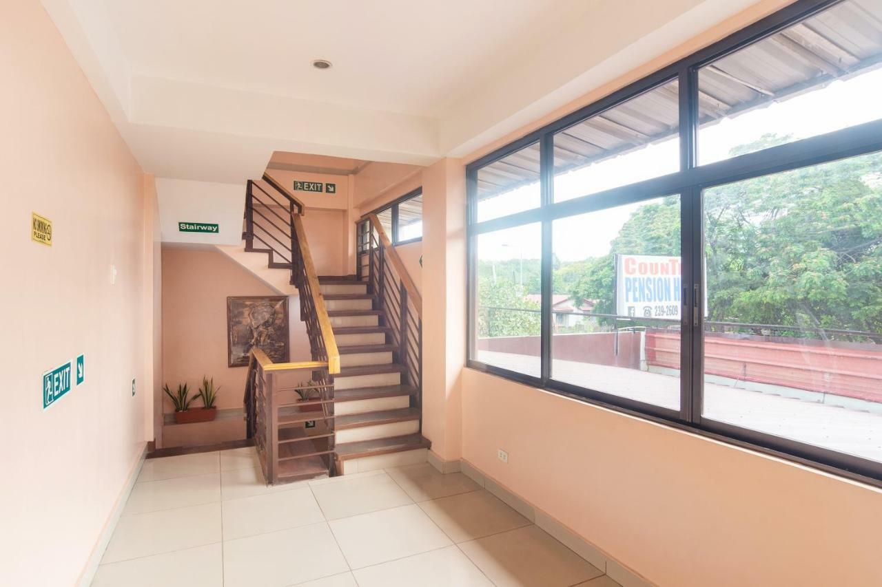 Countess Pension House Liloan Экстерьер фото