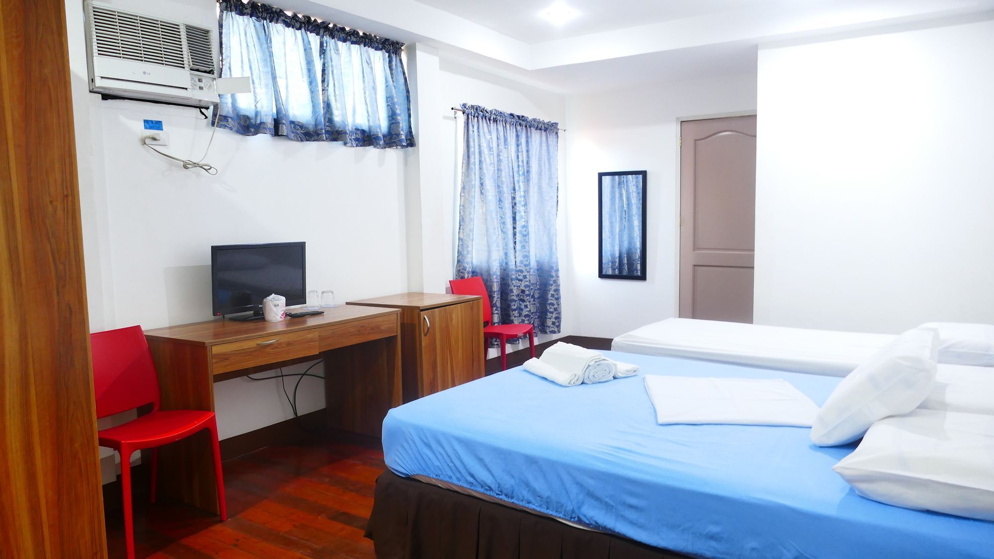 Countess Pension House Liloan Экстерьер фото